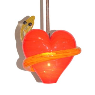 lampara de techo de vidrio soplado. Corazón ccon serpiente