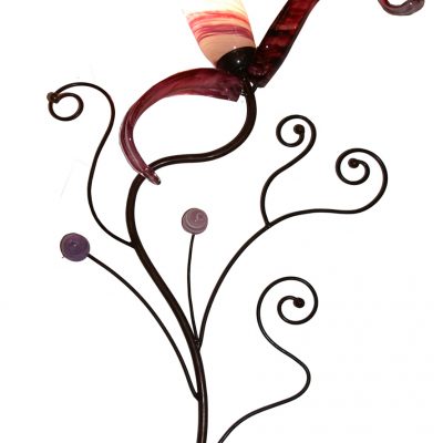 Lámpara de pared. vidrio soplado y hierro.